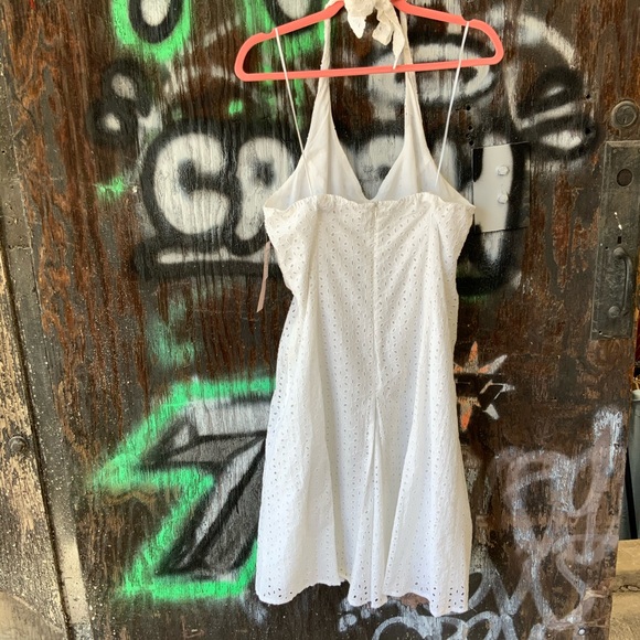 NWT Sandra Darren Women's Fit Flare Dress White Lace Sleeveless Halter Dress OBO - Picture 6 of 12